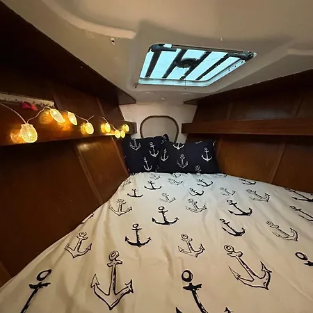 Houseboat - In Ria Formosa Botel
