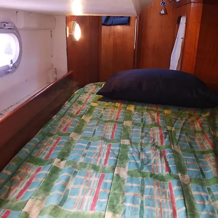 Houseboat - In Ria Formosa