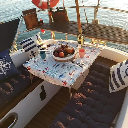 Houseboat - In Ria Formosa Bådhotel *