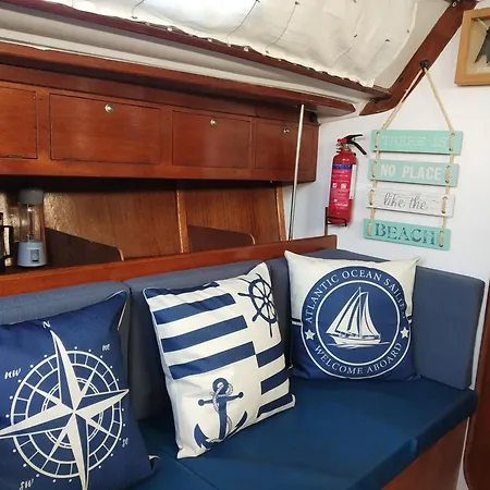 Houseboat - In Ria Formosa *