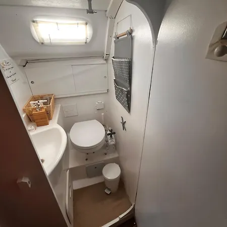 Houseboat - In Ria Formosa بوتيل فارو