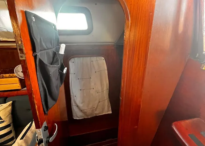 Houseboat - In Ria Formosa